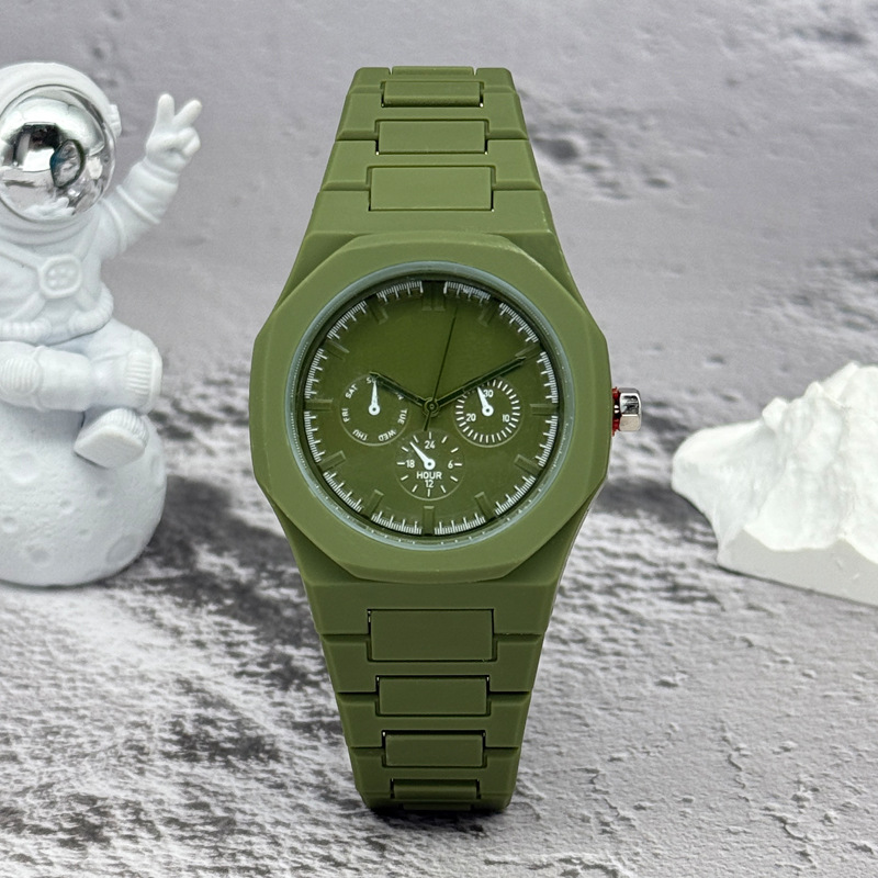 Zegarek damski i męski znanej  – Luxury Watch Uk recenzja i cena